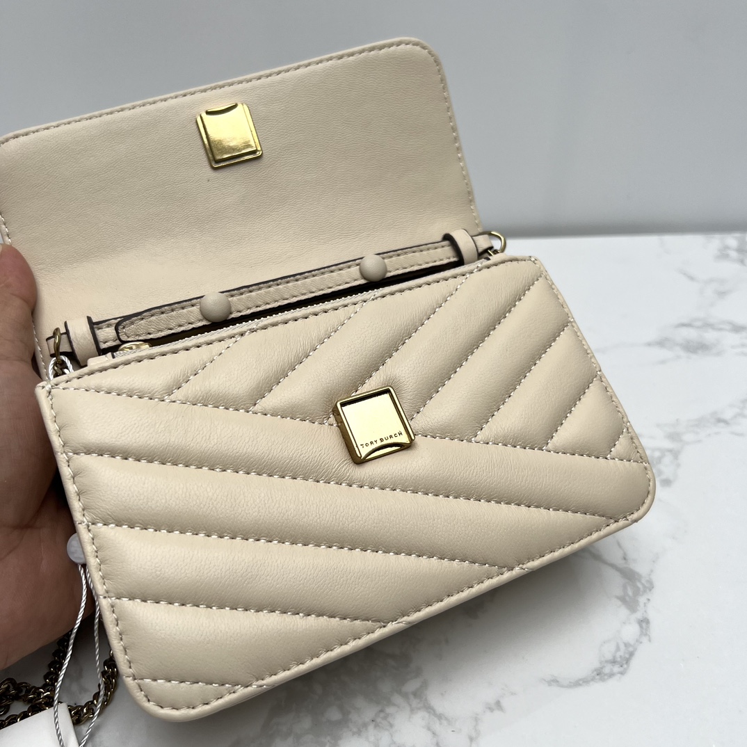 Tory Burch ～Tory Burch Kira