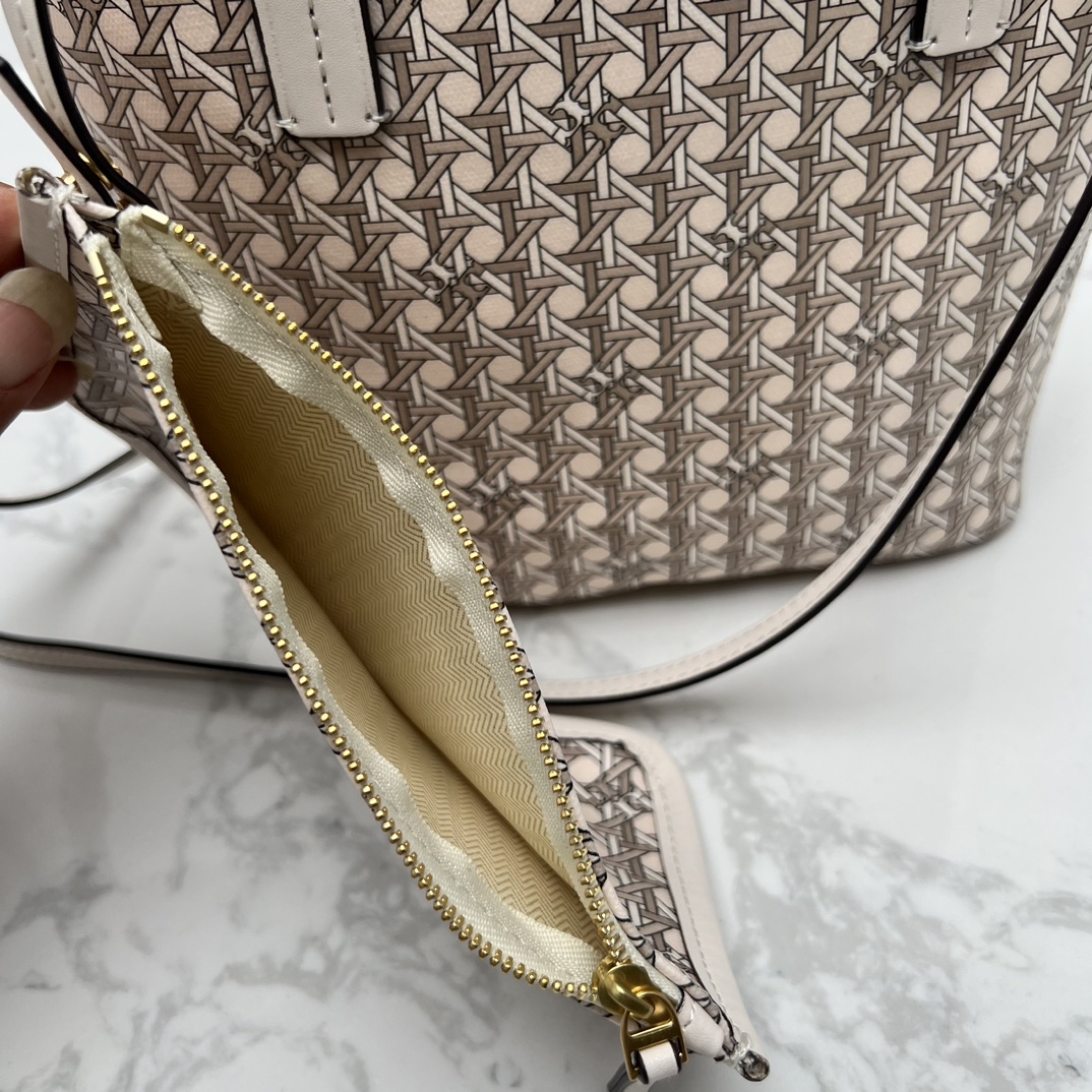 Tory Burch ～ Tory brunch托特包 与实用的美妙碰撞 Ever-Ready 迷你托特包