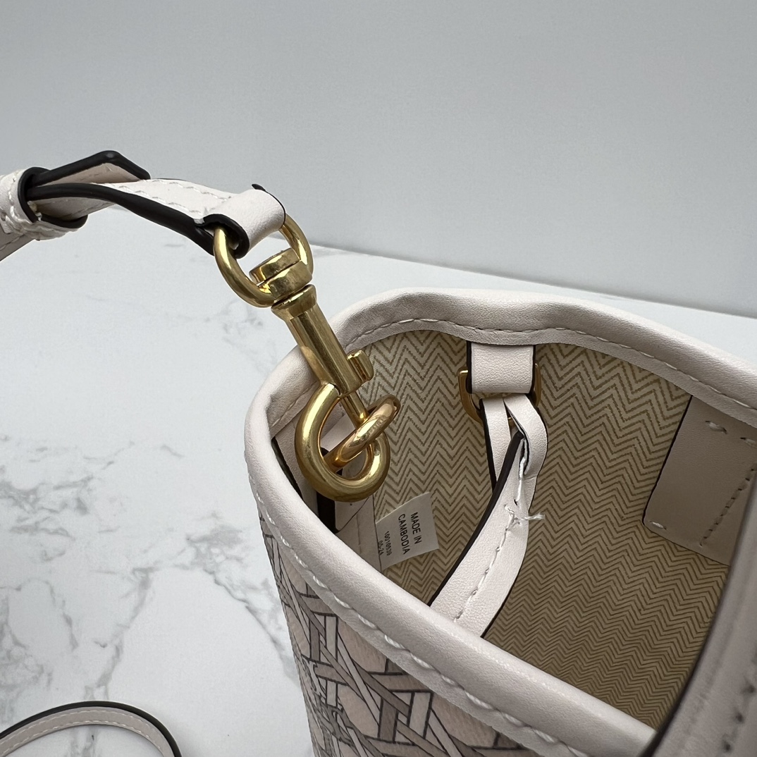 Tory Burch ～ Tory brunch托特包 与实用的美妙碰撞 Ever-Ready 迷你托特包