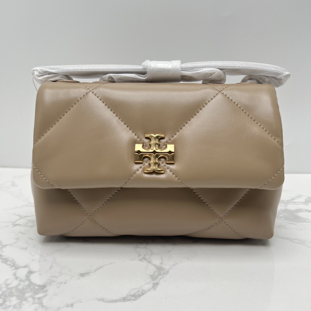 Tory Burch ～新款 TB 大号 154704 小号 154706 最新款牛皮 云朵包 链条肩带背包 多功能使用 女士挎包 头层牛皮 可 单肩 可斜挎 超 黑色 白色