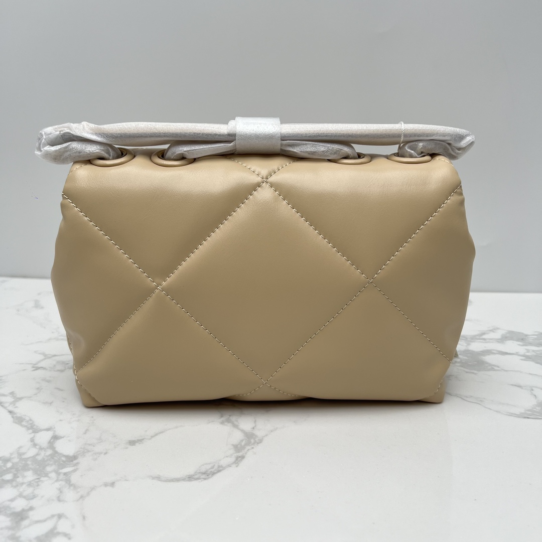 Tory Burch ～新款 TB 大号 154704 小号 154706 最新款牛皮 云朵包 链条肩带背包 多功能使用 女士挎包 头层牛皮 可 单肩 可斜挎 超 黑色 白色