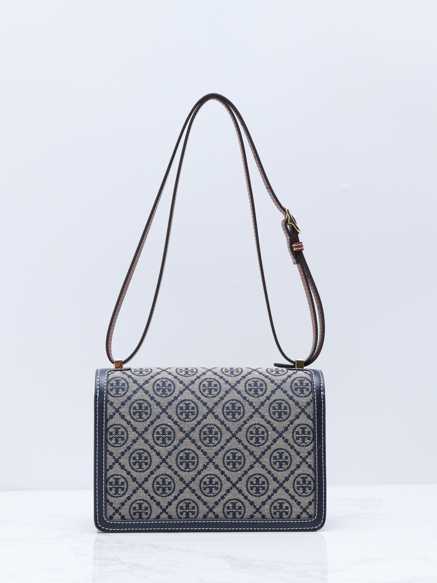 Tory Burch ～TB最新款158526 T monogram老花配皮（头层牛皮）