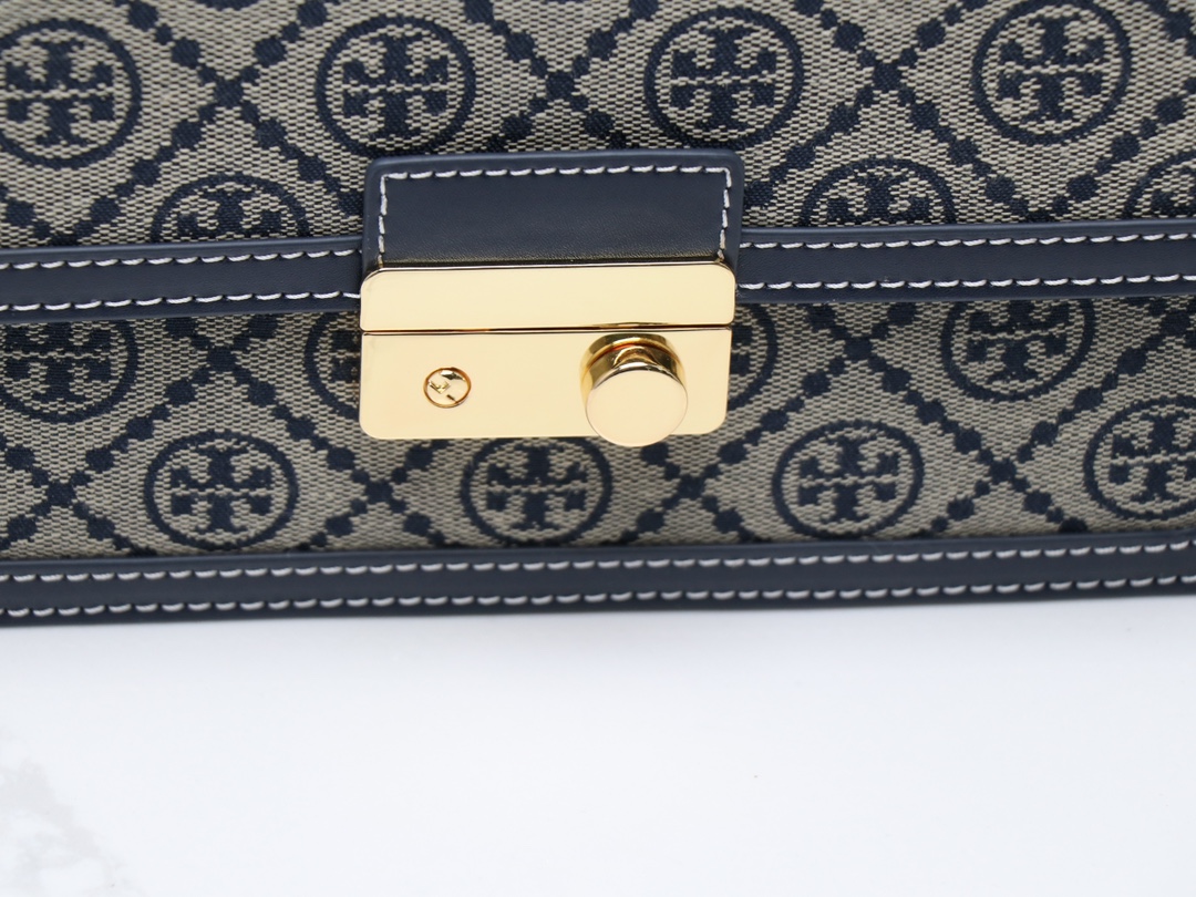 Tory Burch ～TB最新款158526 T monogram老花配皮（头层牛皮）