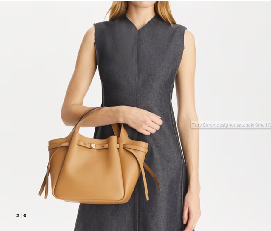 Tory Burch 最新款Tory brunch小罗米托特包采用柔软的卵石纹皮革制成 具有柔和收腰的轮廓