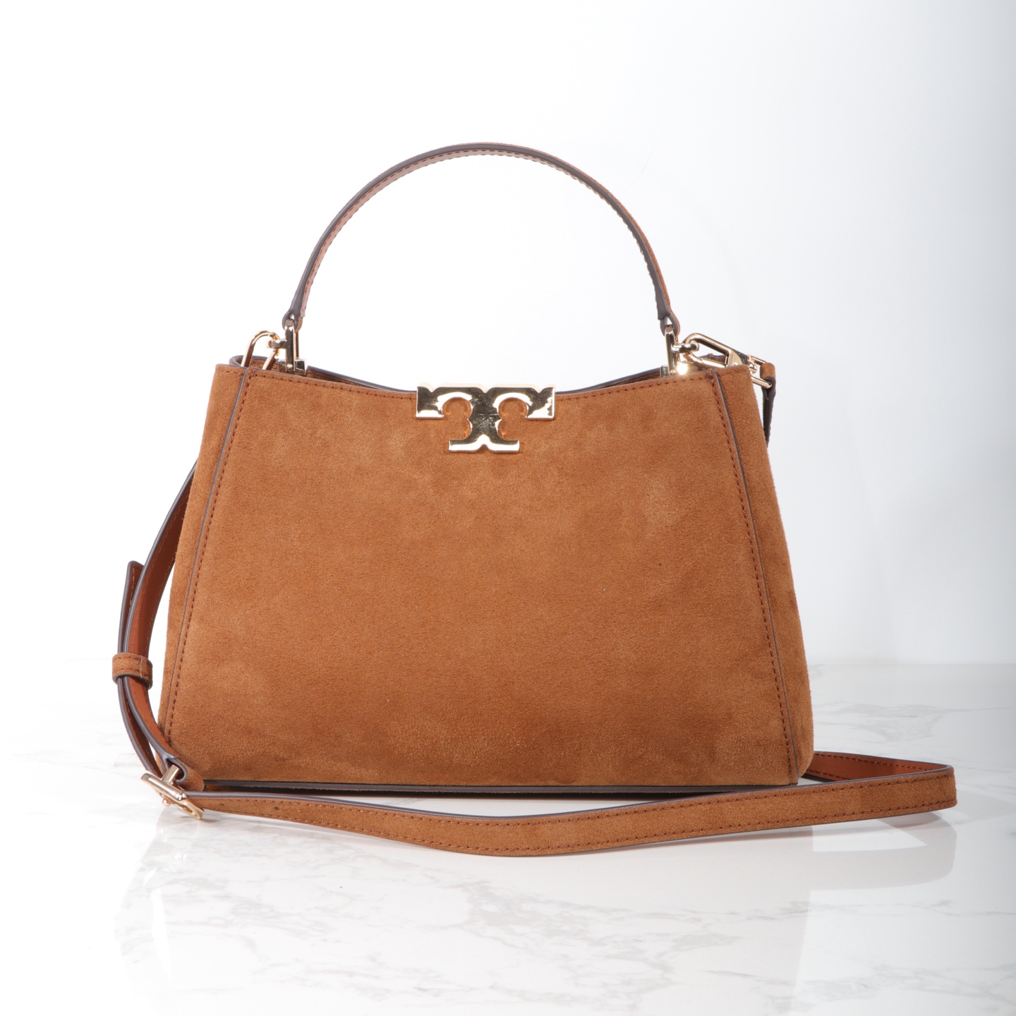 Tory Burch TORY BURCH 汤丽柏琦新品Eleanor手提包，碰上惊喜，天鹅绒手感。真的绝美对一直秋冬美拉德