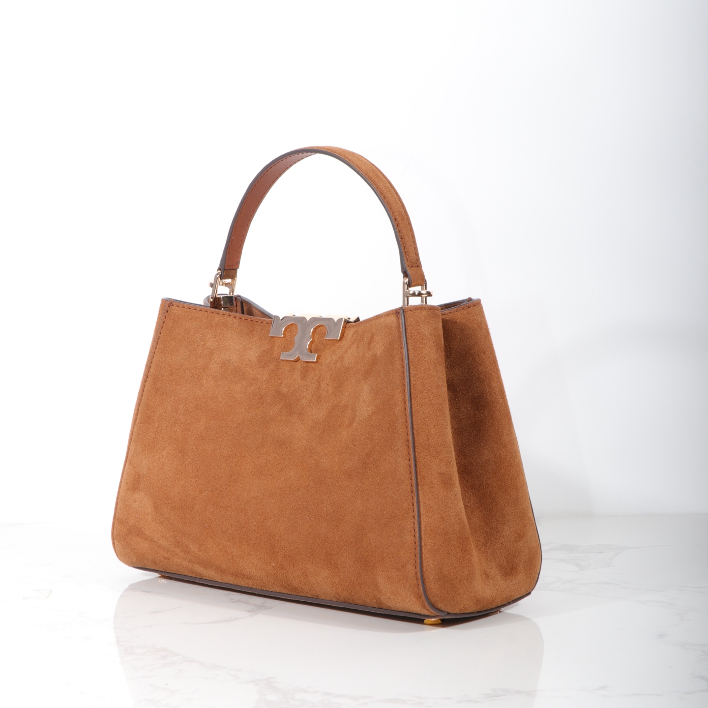 Tory Burch TORY BURCH 汤丽柏琦新品Eleanor手提包，碰上惊喜，天鹅绒手感。真的绝美对一直秋冬美拉德