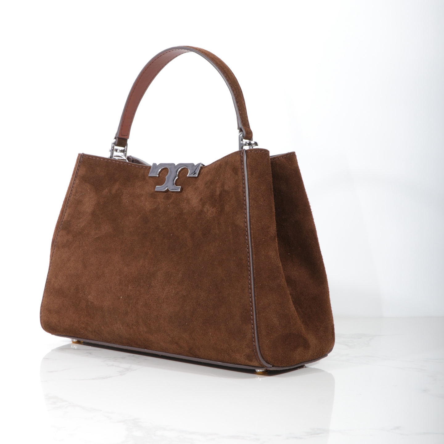Tory Burch TORY BURCH 汤丽柏琦新品Eleanor手提包，碰上惊喜，天鹅绒手感。真的绝美对一直秋冬美拉德