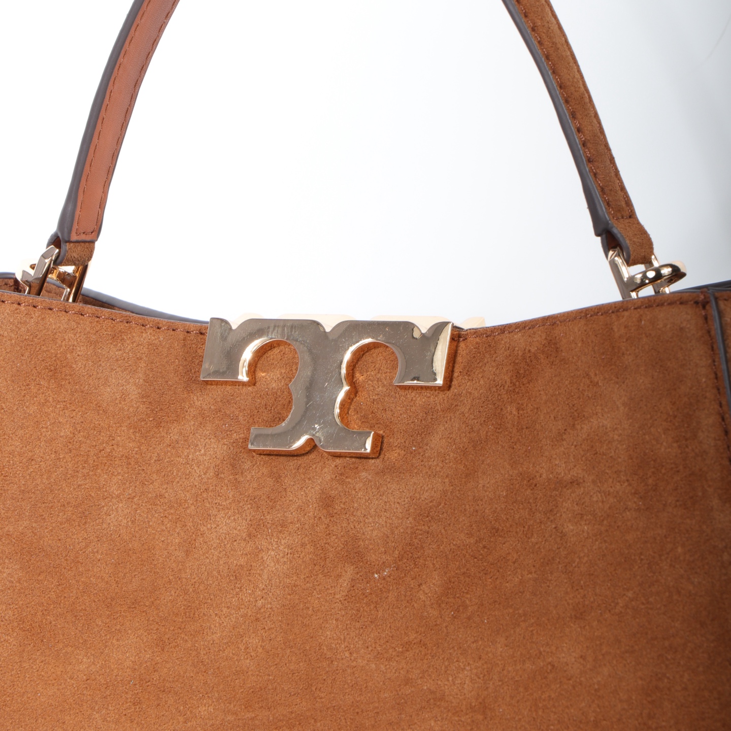 Tory Burch TORY BURCH 汤丽柏琦新品Eleanor手提包，碰上惊喜，天鹅绒手感。真的绝美对一直秋冬美拉德