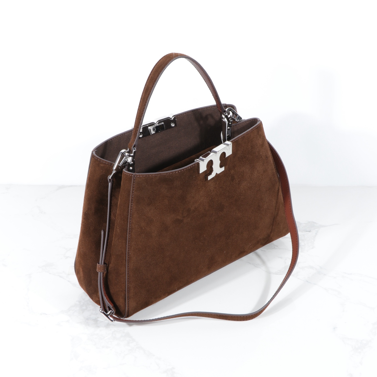Tory Burch TORY BURCH 汤丽柏琦新品Eleanor手提包，碰上惊喜，天鹅绒手感。真的绝美对一直秋冬美拉德