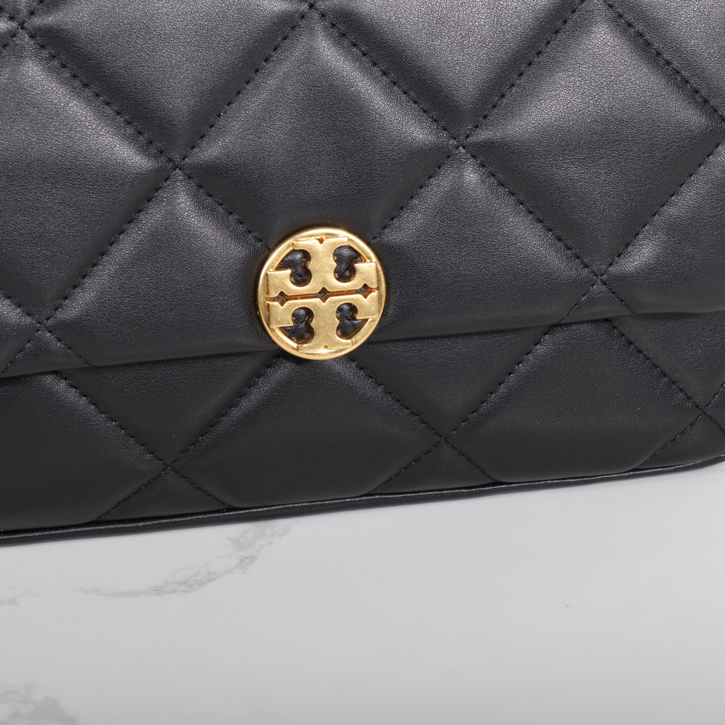 Tory Burch 方胖子链条菱格 休闲TB女包 尺寸27.5×8×18
