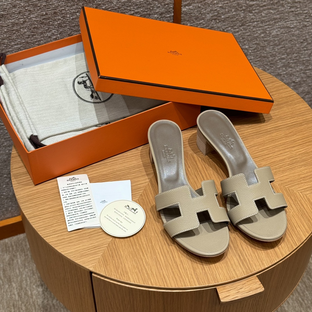 에르메스 오아시스 그레이 하이힐 샌들 레플리카 8427