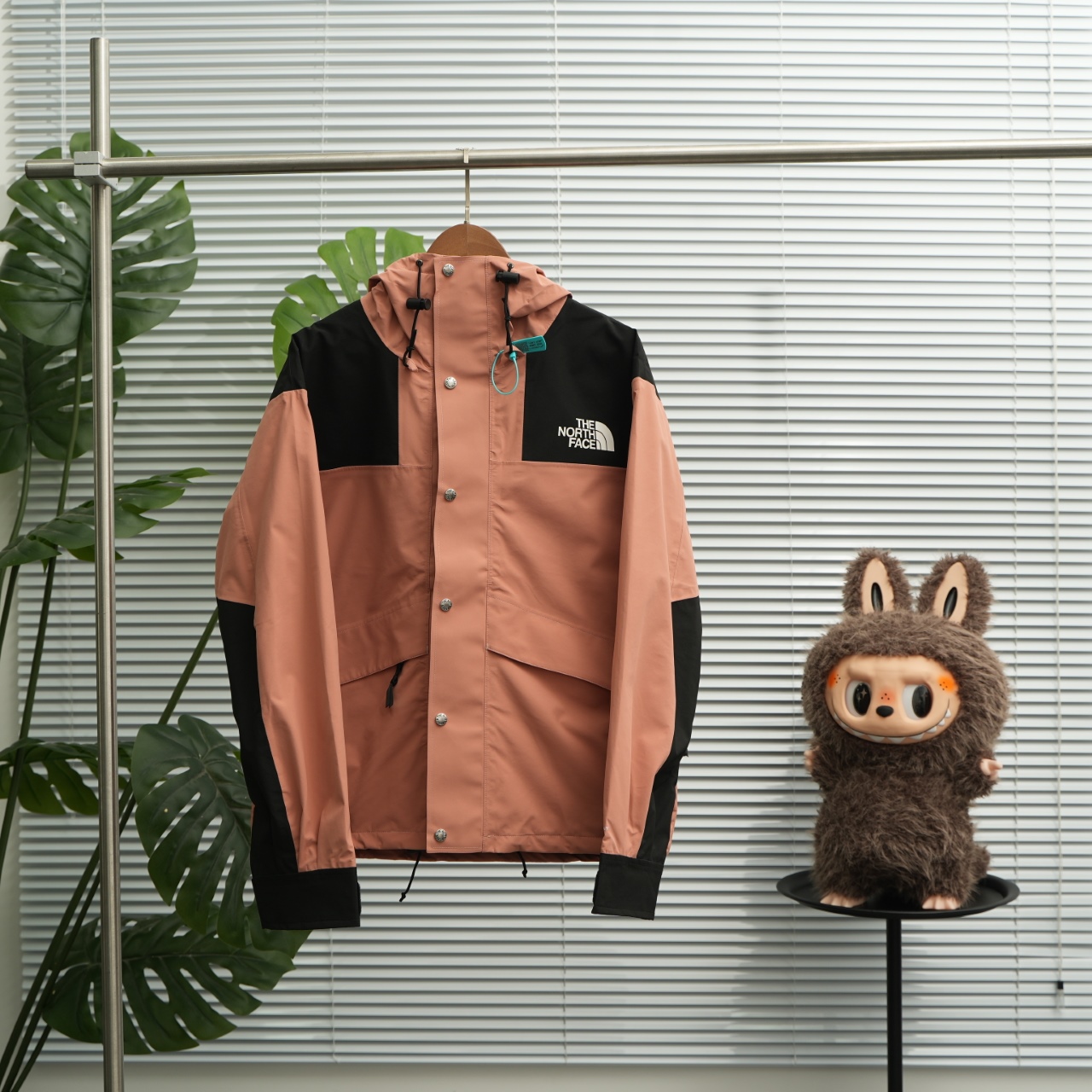 正品级 北面1986 户外冲锋衣 尺码：XS-XXL 仙女粉