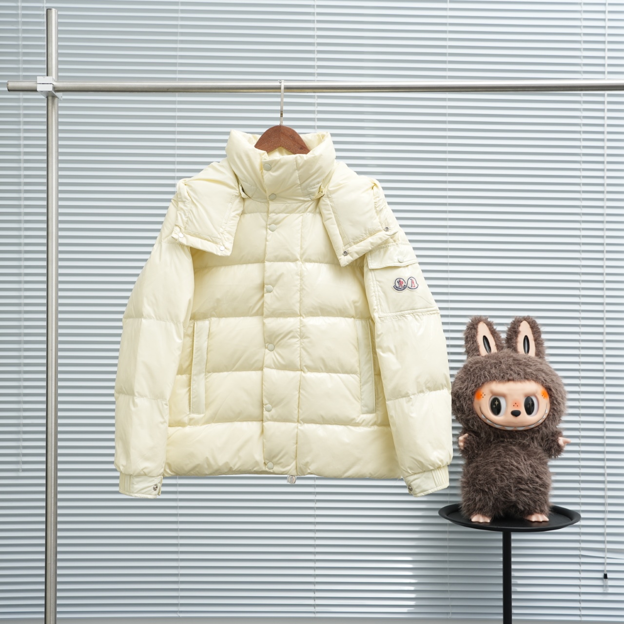 顶级💰400
Moncler(盟可睐)蒙口70周年双标羽绒服