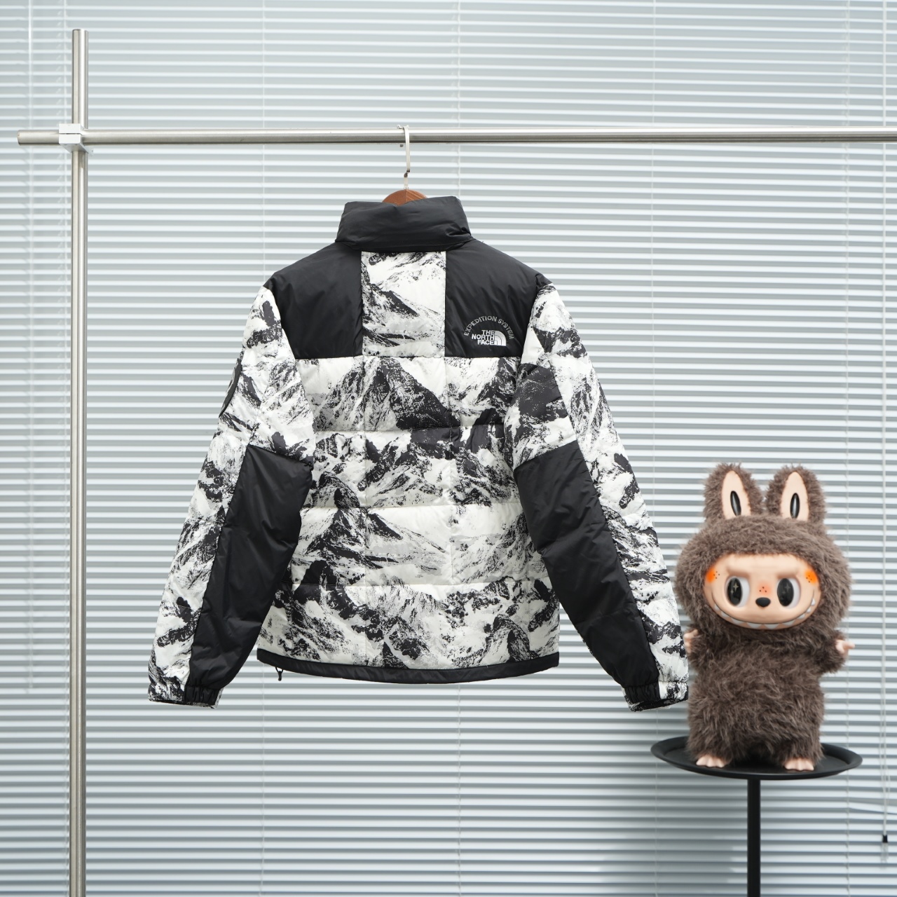 The North Face Snow Mountain 4th Generation Sleeve Patch Padded Jacket 7 windows1761191779357 16809926091059785421