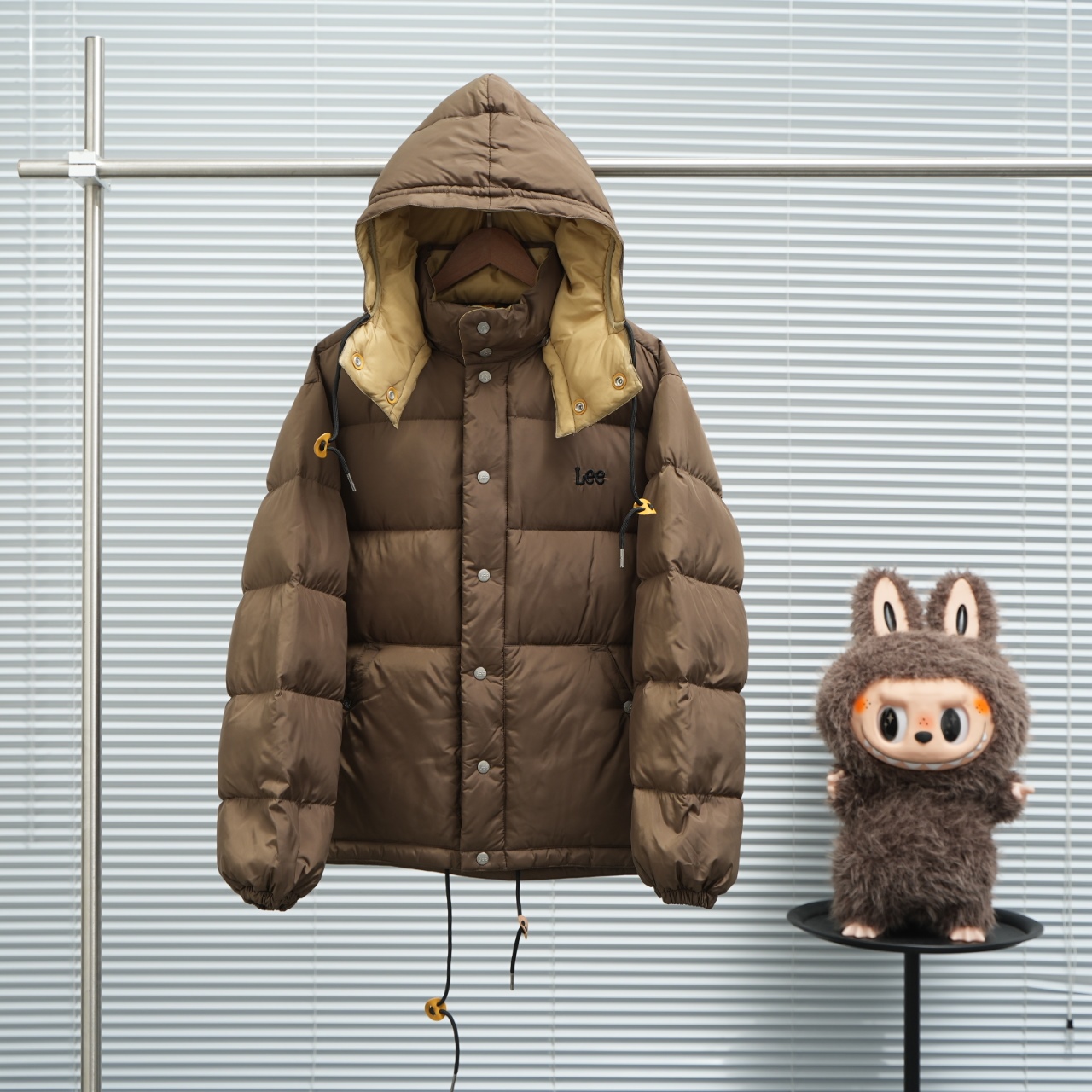 _dnR9s8W986XlsLGvPf6l_e3BJpa0Fo3YmJ3QJdA