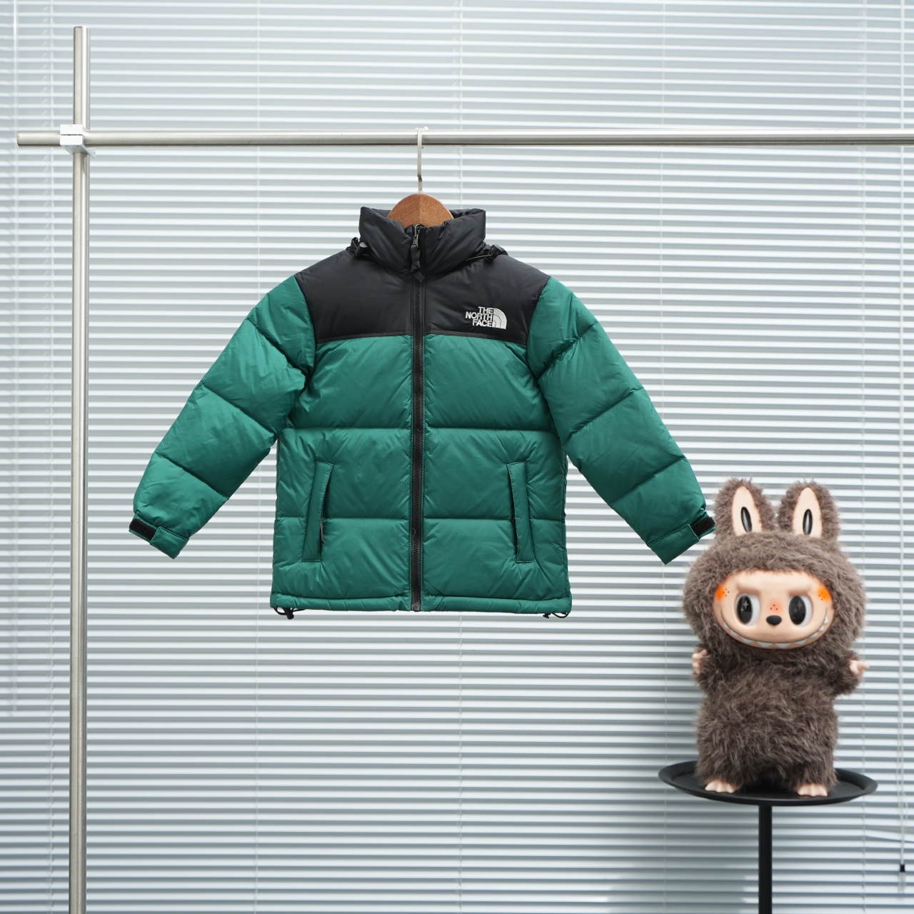 _dsa9sFKQVpHDuOkMSNcLaMYFsuvLvWU3Yao9ktw