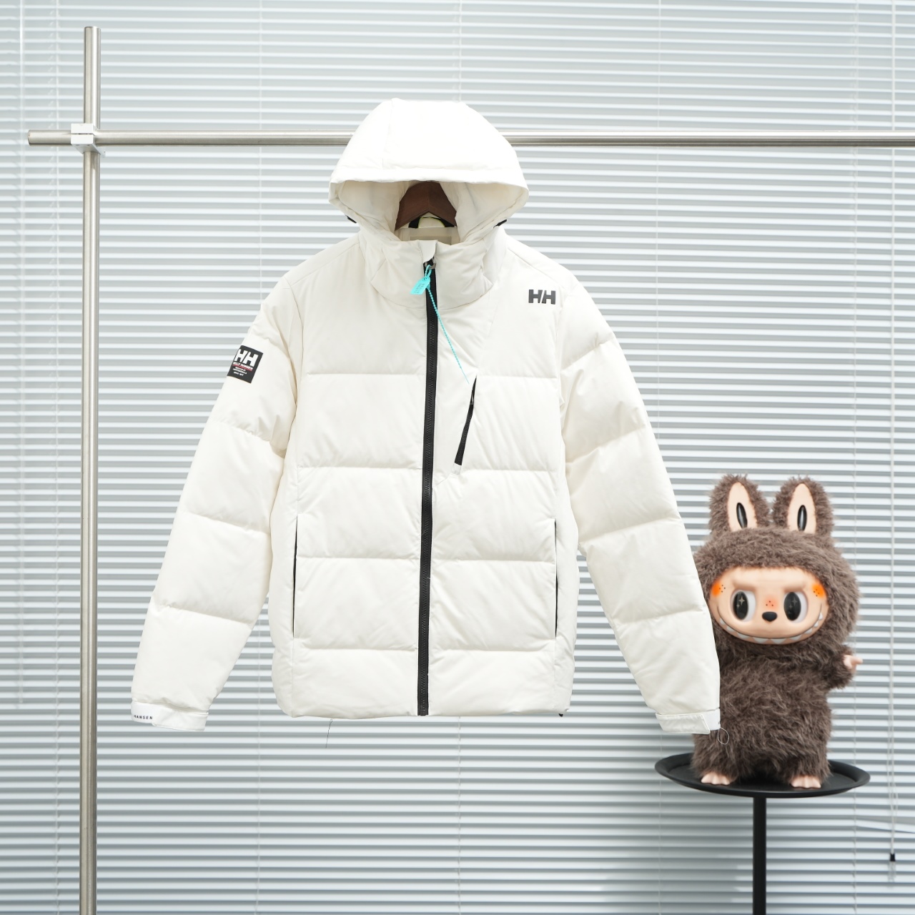 _dNk9stVNS4bMG4ideZ-LGcCtu_1c6bU-WR9LRHw