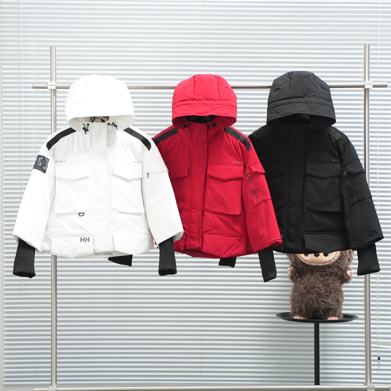 _d8p9s99wu1q-RUg2OoM-CCCBLQMJdQp6FcrwXqg