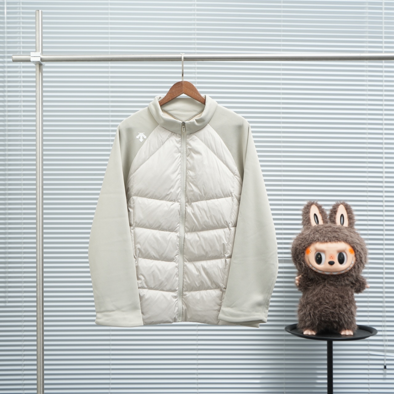 _dKV9sGFI9A-yIe9PEIgRuMLJU7H-vB23Bejb3xg