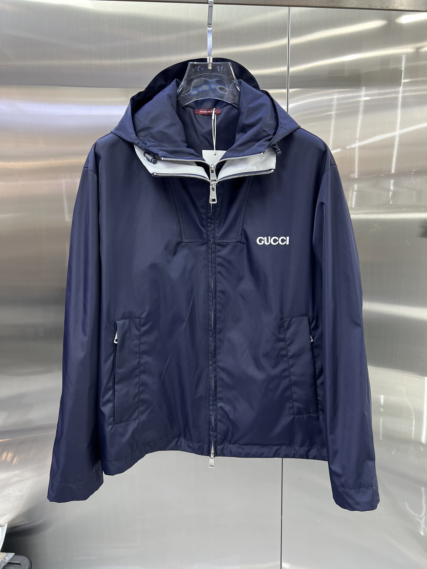 NO:495163,C49-Autumn new jacket Original 1:1 custom hardware accessories are fully imported and customized. Welcome to the counter comparison. Super soft Super heavy fabric has a perfect fit. Pay attention to the super comfortable fabric. Exclusive model. Non-market goods. Same size for men and women. M-XXXL. Blue. 08,,jackets & coats,alexander wang.19860909C49-秋款新款夹克 原版1:1订制五金配件全进口原版定制 欢迎专柜对比 超柔软 超级重面料做工杠杠的版型完美 注意面料超舒服 独家款 非市场货 男女同款尺码M一XXXL 蓝色 08,,jackets & coats,alexander wang,Men's clothing