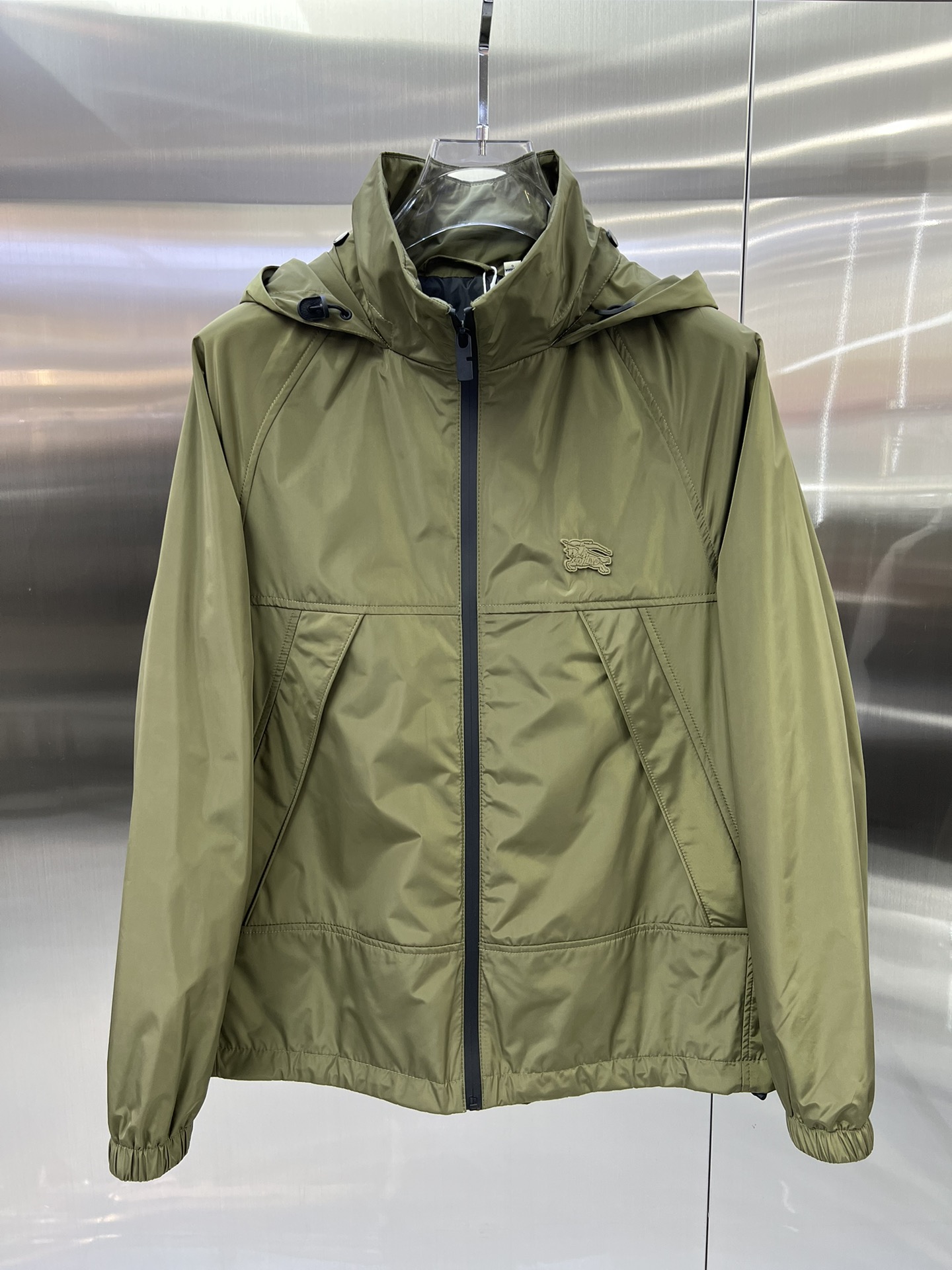 NO:495103,C45-Autumn new jacket Original 1:1 custom hardware accessories are fully imported and customized. Welcome to counter comparison. Super soft Super heavy fabric has a perfect fit. Pay attention to the super comfortable fabric. Exclusive model. Non-market goods. Same size for men and women. M1 XXXL 08,, jackets & coats, alexander wang19860909C45-秋款新款夹克 原版1:1订制五金配件全进口原版定制 欢迎专柜对比 超柔软 超级重面料做工杠杠的版型完美 注意面料超舒服 独家款 非市场货 男女同款尺码M一XXXL 08,,jackets & coats,alexander wang,Men's clothing