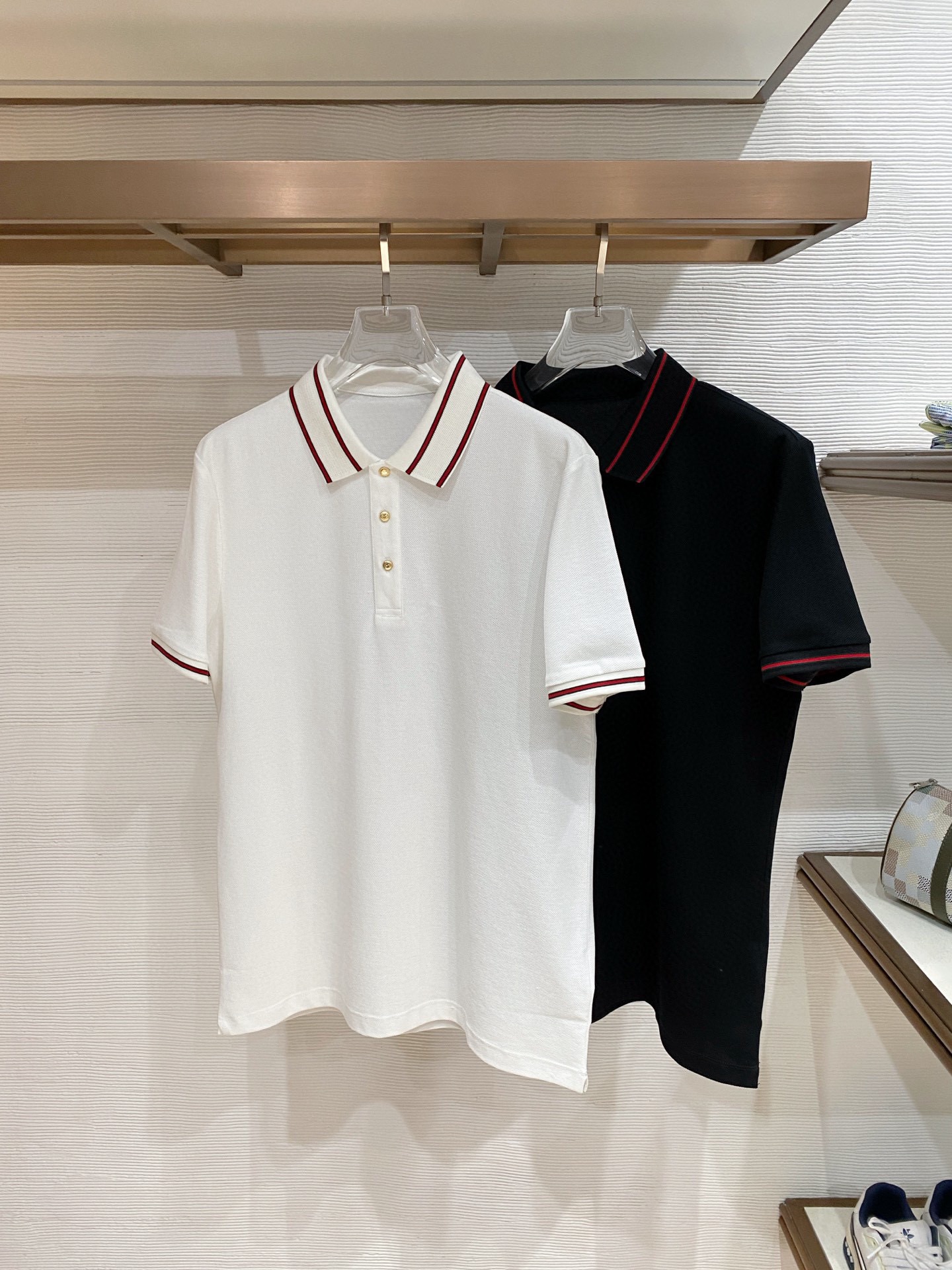 . 627298_280 627298_280