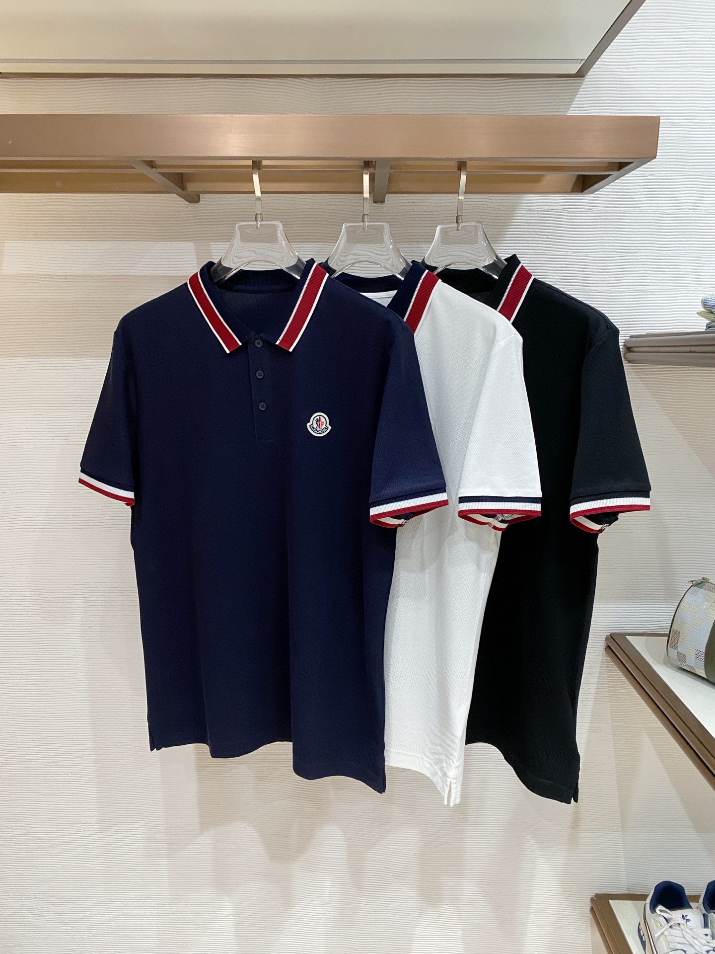 . 627310_280 627310_280