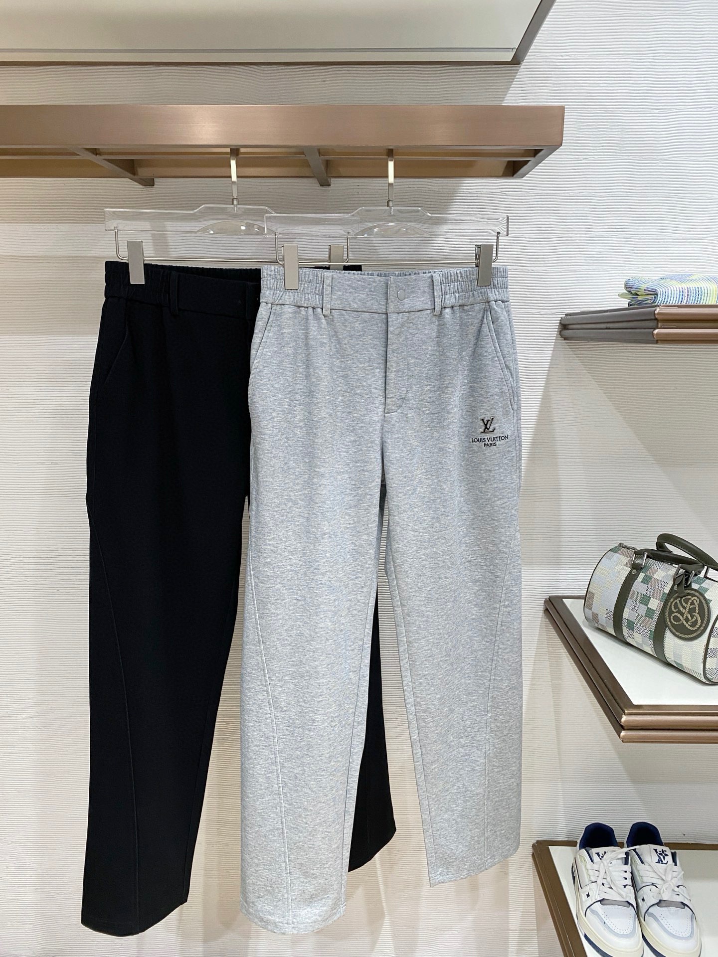 . 627288_290 627288_290