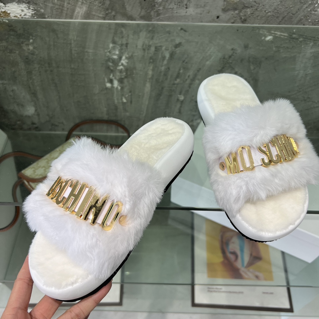 Moschino moschino 毛毛拖鞋 全网独家发布 高端懒人拖鞋 优雅不失华丽 清凉又 女孩 神器