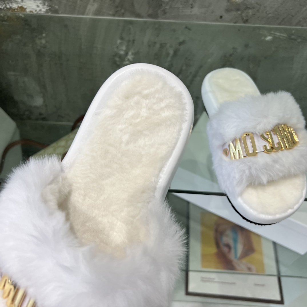 Moschino moschino 毛毛拖鞋 全网独家发布 高端懒人拖鞋 优雅不失华丽 清凉又 女孩 神器
