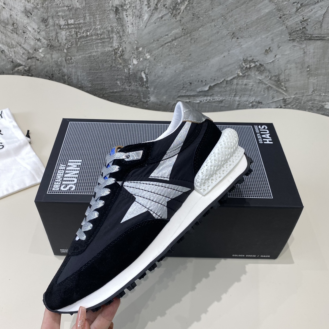 Golden Goose Recreational Sneakers: Comfortable, Light, and Stylish Options for Every Step - 图片 7