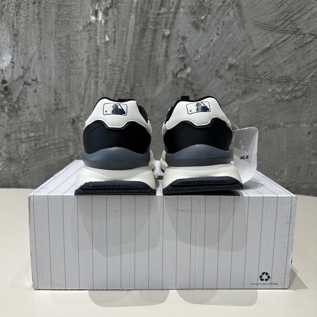 “Classic MLB Online Sports Shoes: Fashionable and Versatile for 650 Couples” - 图片 3