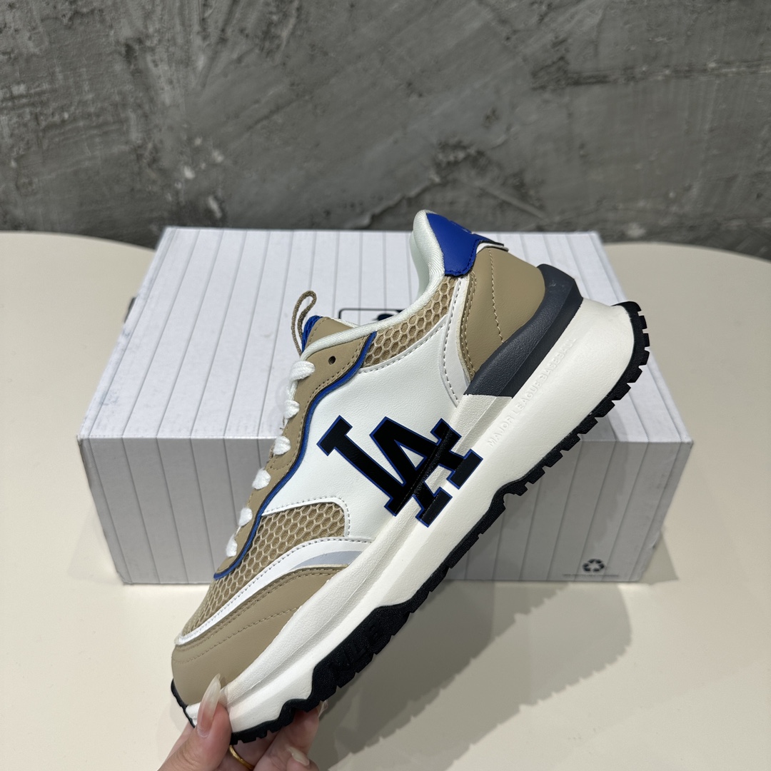 “MLB Online Sports Shoes: Classic, Fashionable, and Versatile for 650 Couples” - 图片 7