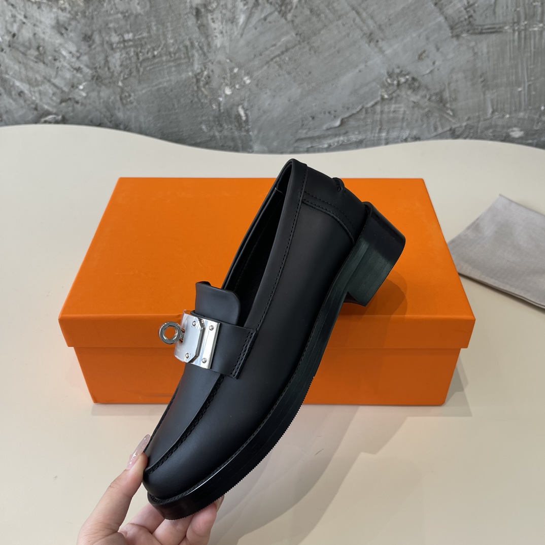 “High-Quality Leather Shoes: Hermes SS24 Collection 2024 – Fook Shoes New Arrival” - 图片 8