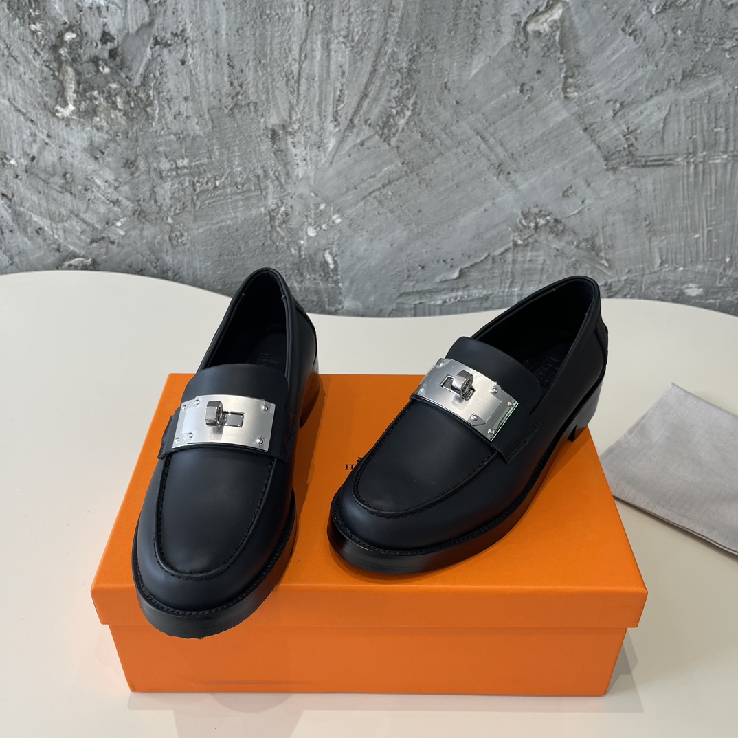 “High-Quality Leather Shoes: Hermes SS24 Collection 2024 – Fook Shoes New Arrival” - 图片 5