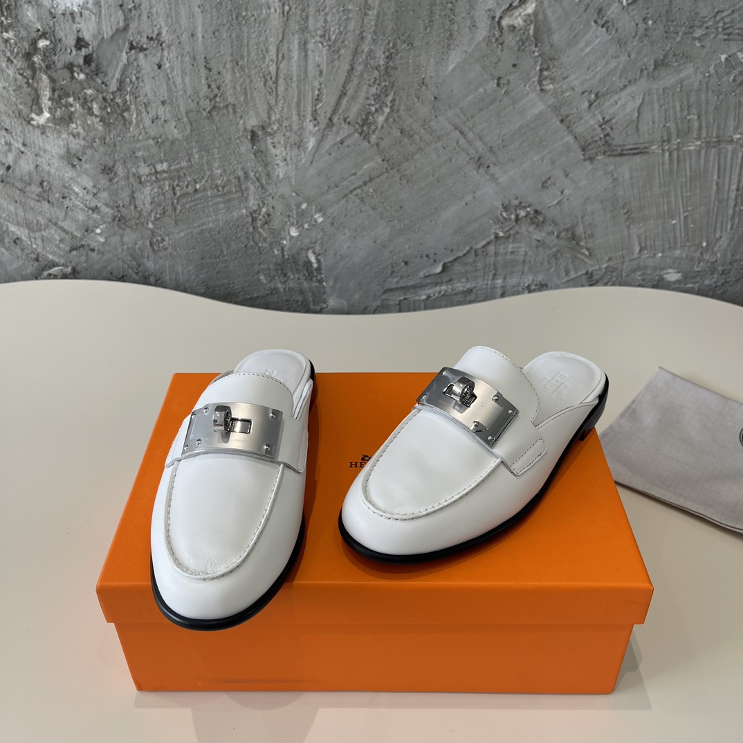“New Arrival: Hermes SS24 Spring and Summer Shoes with Fine Italian Leather Details” - 图片 5