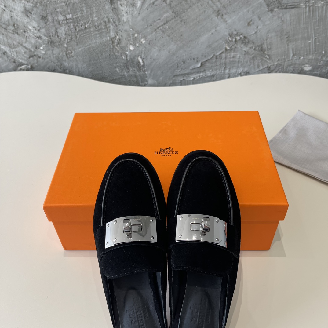 “2024 Hermes SS24 New Arrival Leather Shoes: Comfortable Italian Design, Top Quality” - 图片 4