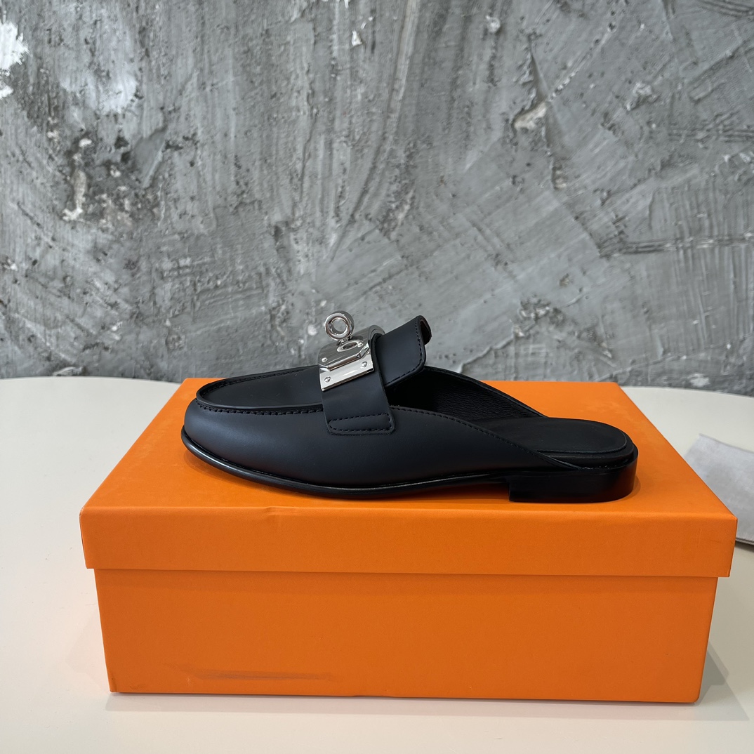 “New Arrival: Hermes SS24 Spring & Summer Shoes with Fine Italian Leather Details” - 图片 2