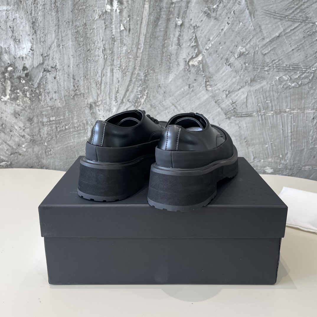 DYMONLATERY 2024 Black Series Big Head Shoes: Stylish, Comfortable, and Symmetrical - 图片 3
