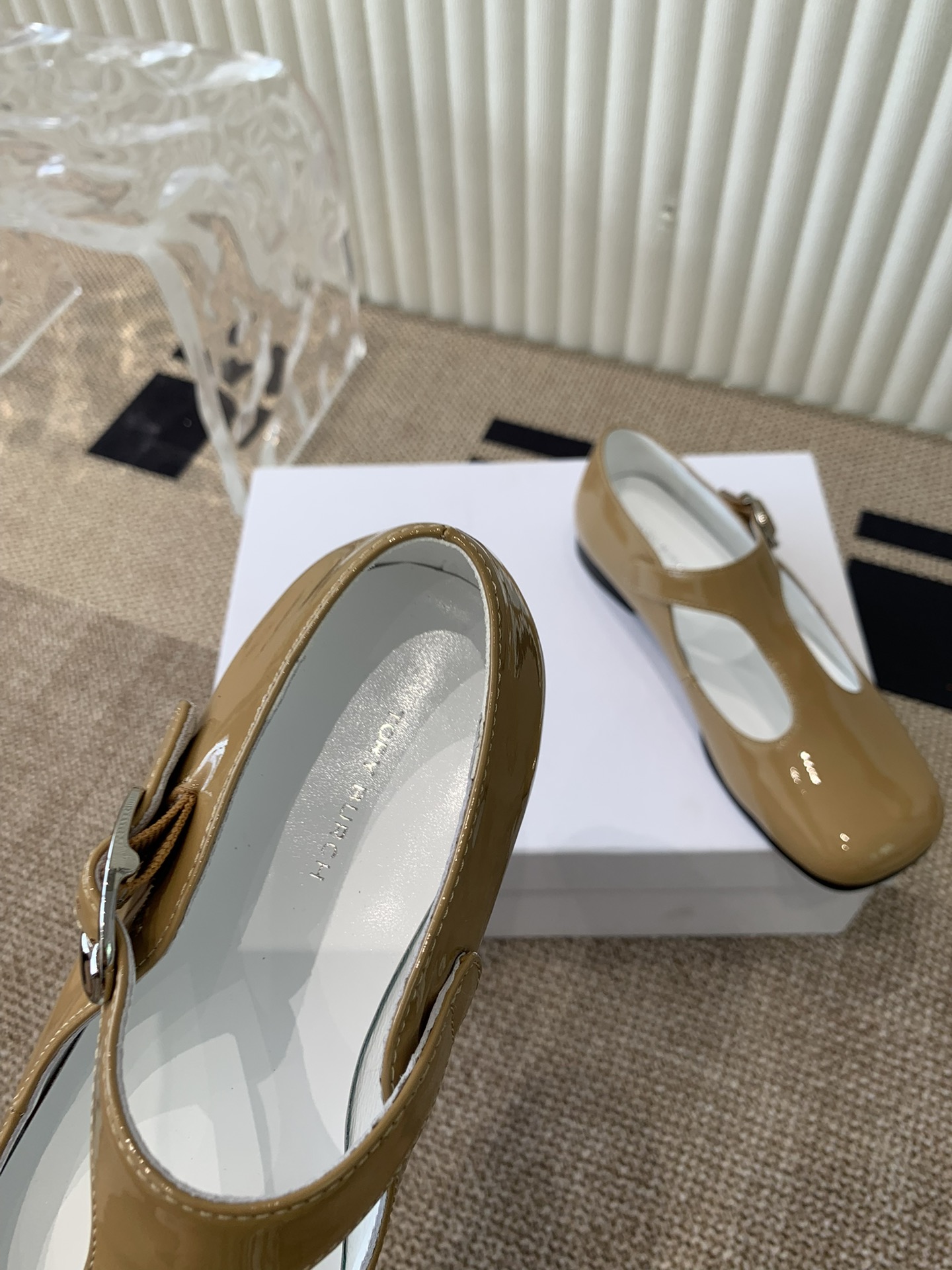 “Premium Tory Murch Ballet Shoes in Sheepskin, 609 Pounds” - 图片 6