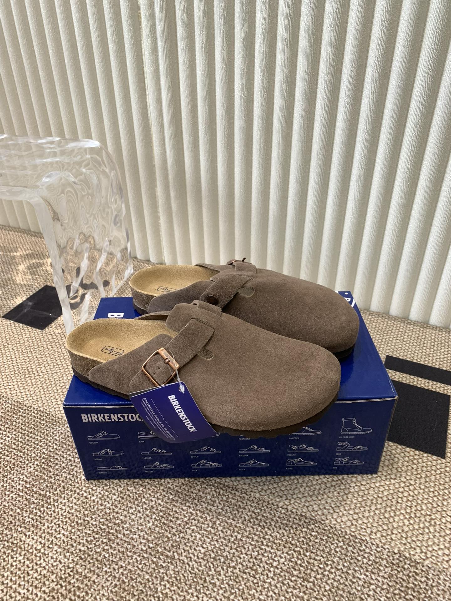 Unisex Birkenstock Boston Clogs - Comfortable Suede Mules and Slides 3 i1721555819 2315 5