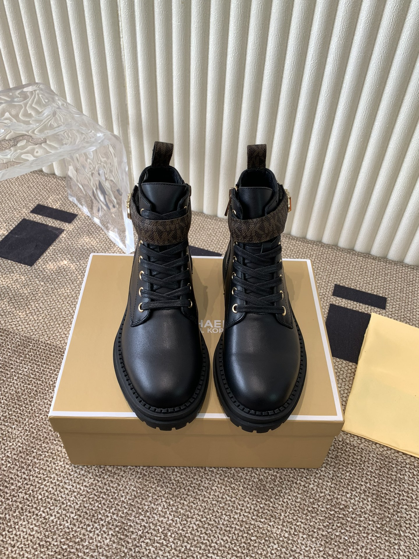 Michael Kors 2024 Martin Boots: Cow & Air-Fruit Skin, Rubber Sole, Size 35-41 - 图片 9