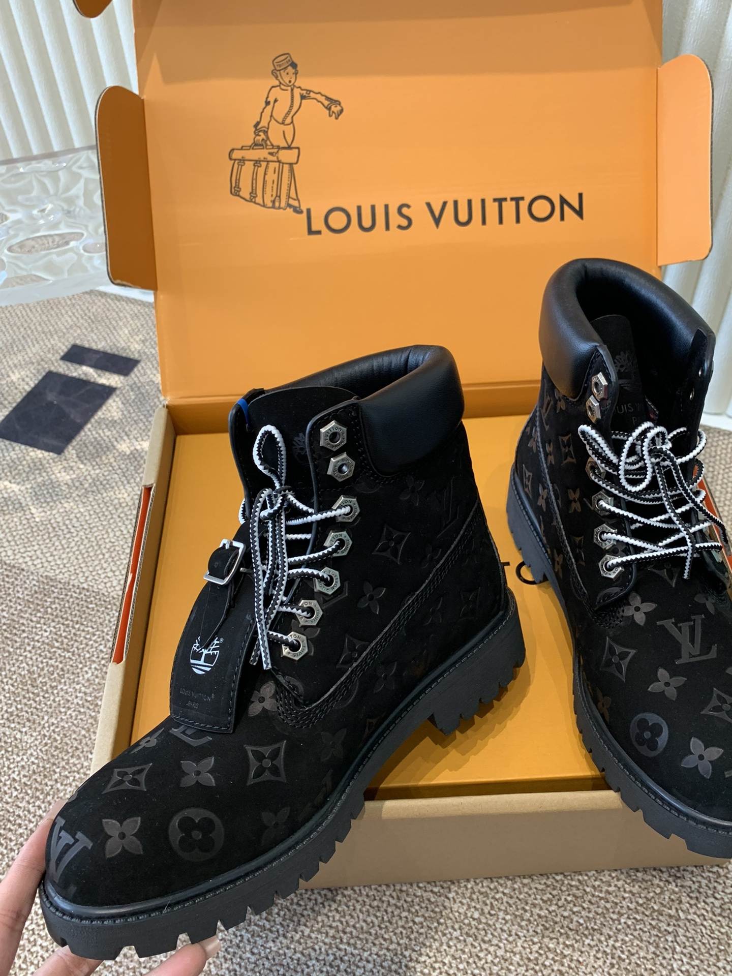 LV x Timbertanc Yellow Boots: Top Edition with Monogram Cow Leather and Italian Craftsmanship - 图片 6