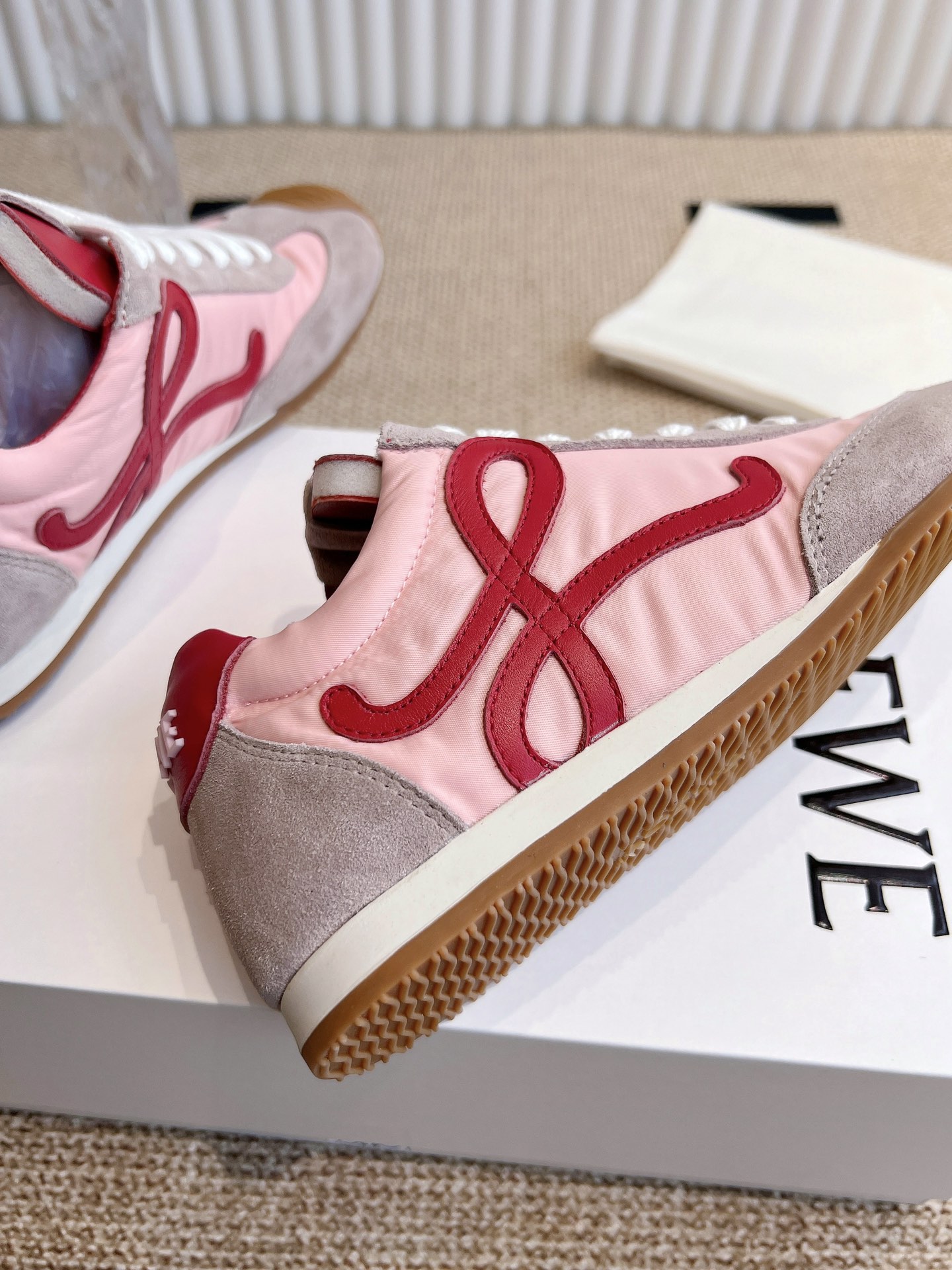 Loewe Balletrunner Sneakers - Stylish Leather & Fabric Ballet Shoes 7 i1733154734 3524 1