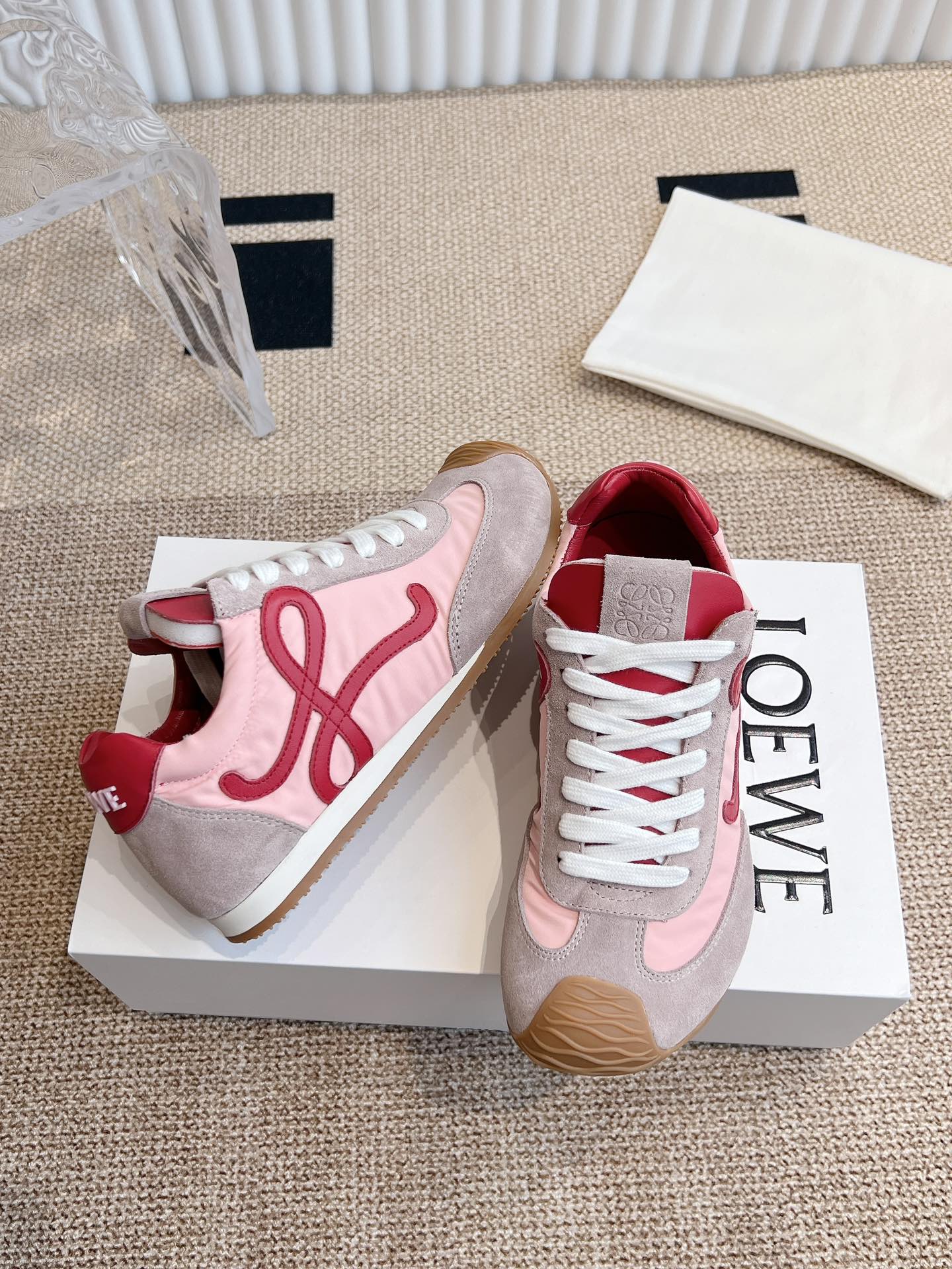 Loewe Balletrunner Sneakers - Stylish Leather & Fabric Ballet Shoes 4 i1733154734 969 3