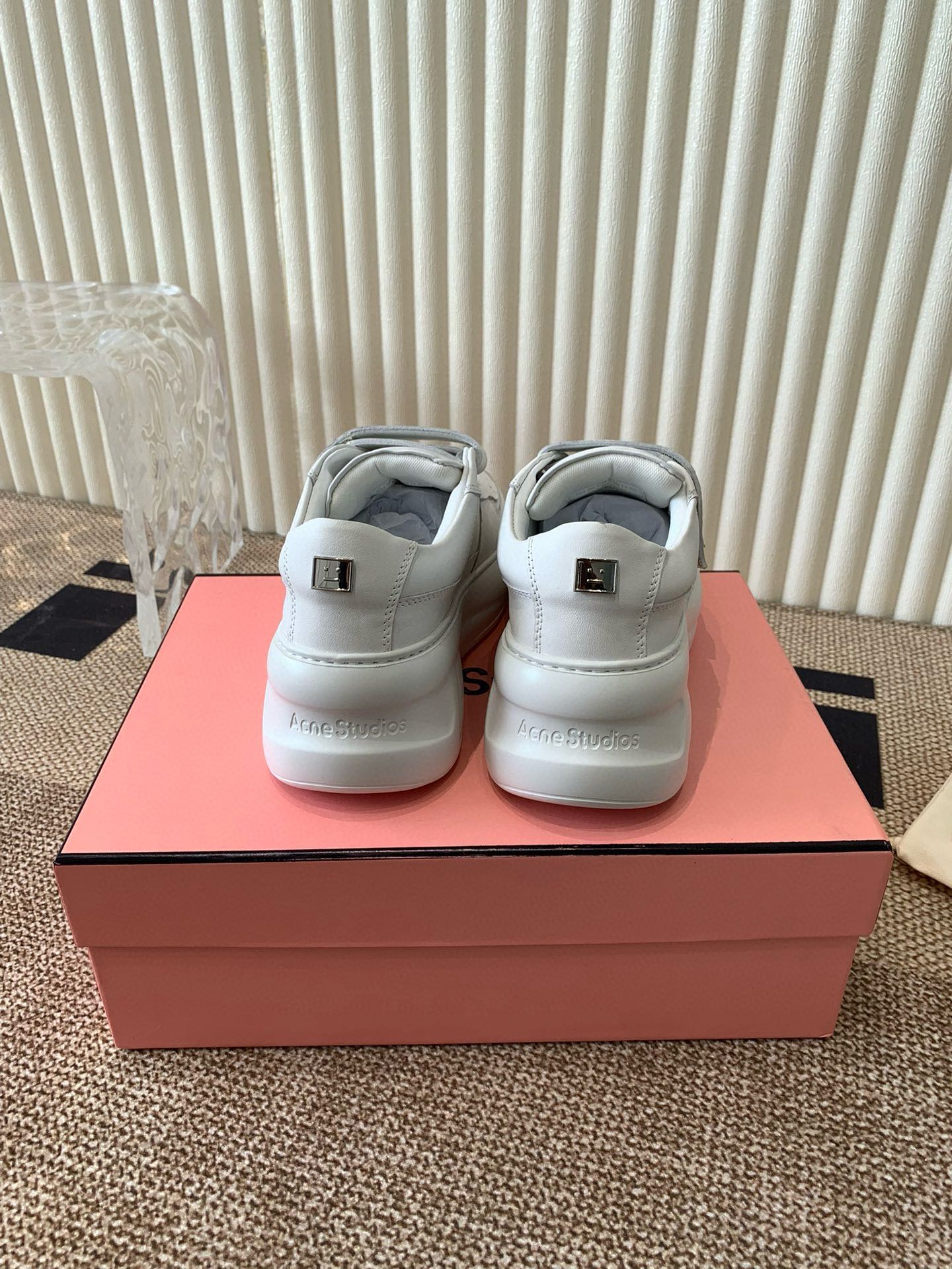 Dior Studios ‼ 24ss 最新厚底休闲魔术贴笑脸小白鞋‼