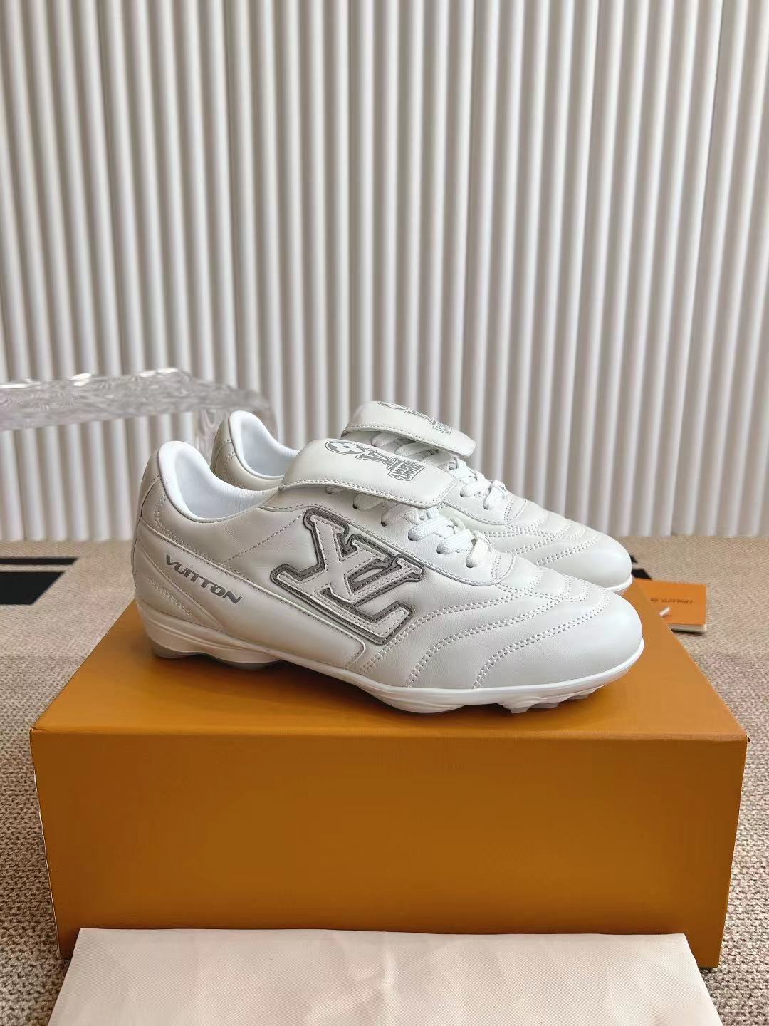 Louis Vuitton LV FOOTPRINT SOCCER 运动鞋足球鞋‼