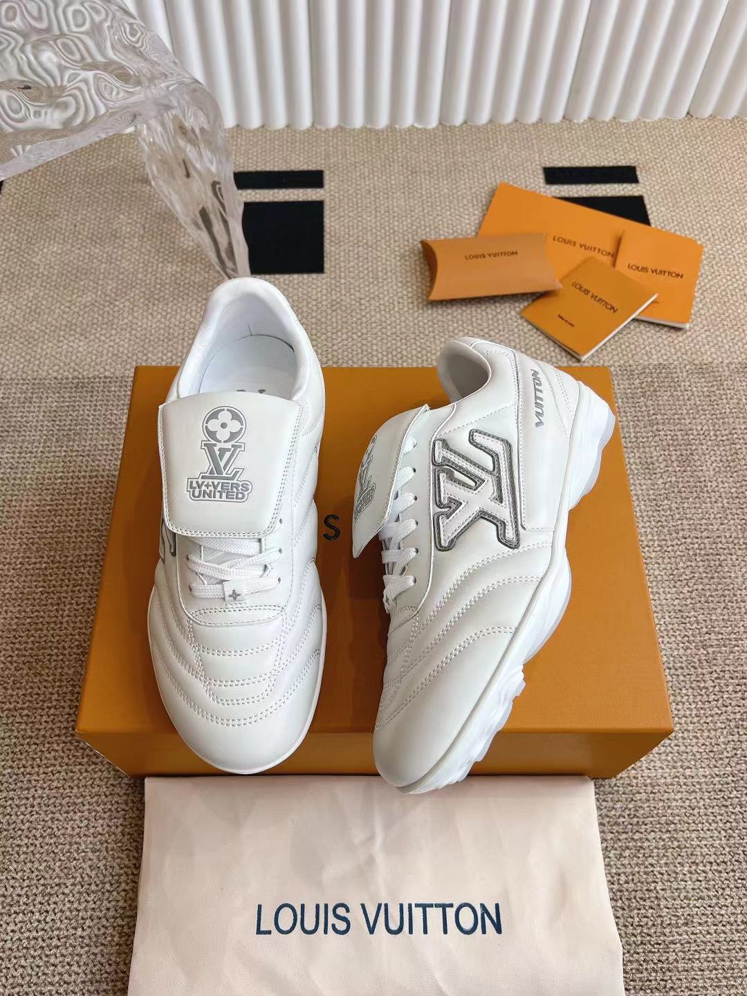 Louis Vuitton LV FOOTPRINT SOCCER 运动鞋足球鞋‼