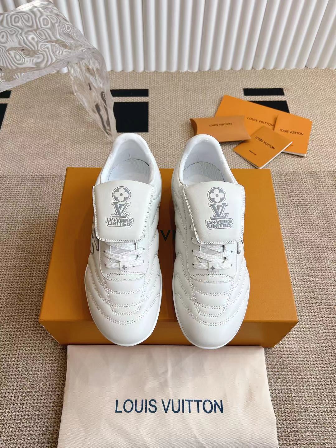 Louis Vuitton LV FOOTPRINT SOCCER 运动鞋足球鞋‼