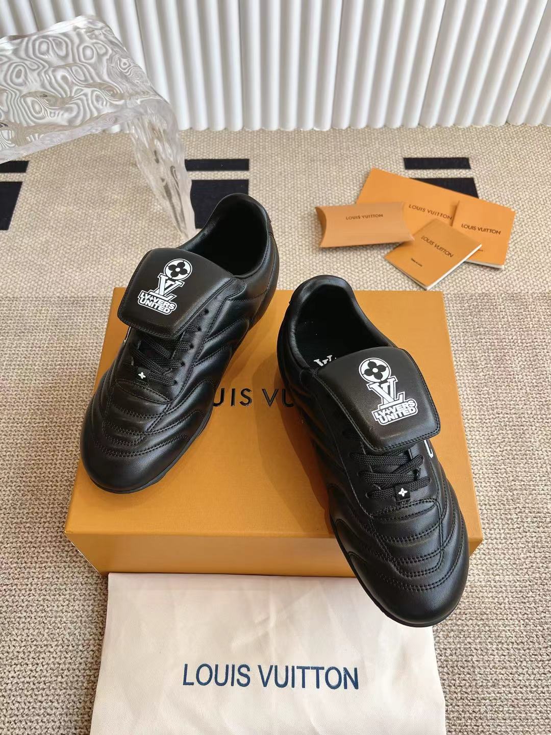 Louis Vuitton LV FOOTPRINT SOCCER 运动鞋足球鞋‼